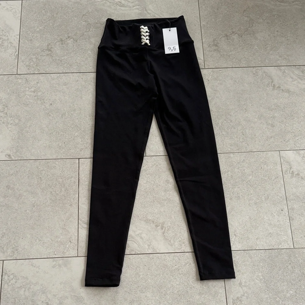 925fit Eva Leggings w/Lace Accent sz S adult black NWT